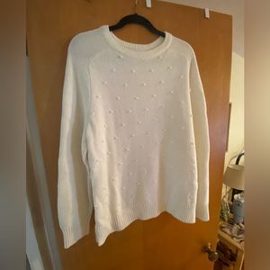 Old navy white sweater